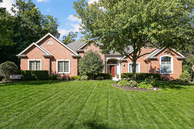 $899,900 | 20612 Abbey Drive | Frankfort