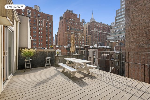 $4,100 | 346 Lexington Avenue, Unit PH4R | Murray Hill