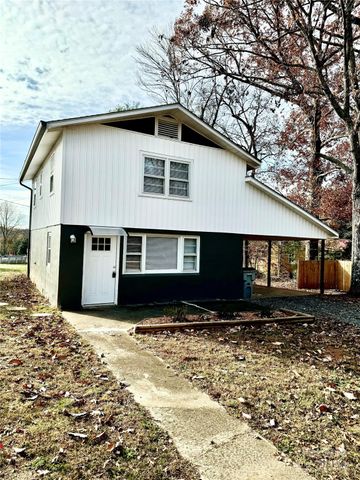 $189,900 | 801 Stallings Place Southwest | Lenoir