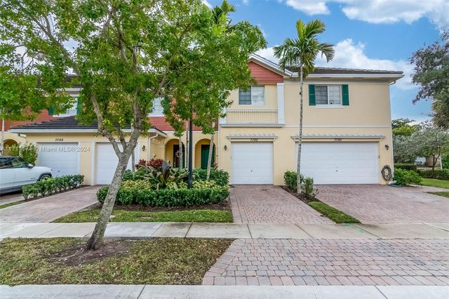 $520,000 | 7782 Paddock Place, Unit 7782 | Davie