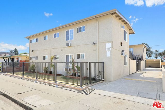 $2,388,000 | 233 North 7th Street | Southeast LA