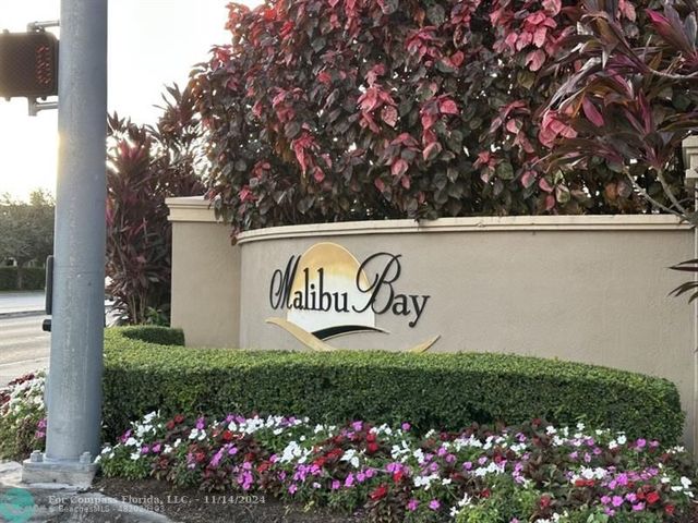 $310,000 | 1388 Northeast 33rd Avenue, Unit 10324 | Malibu Bay