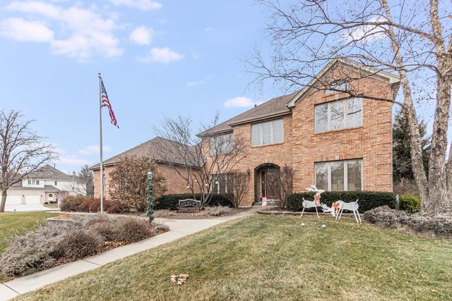 $749,900 | 319 Senna Court | Naperville