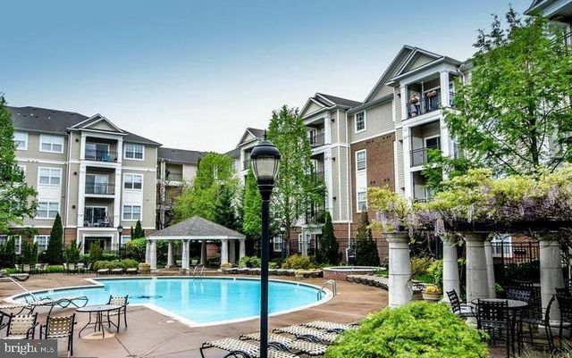 $274,900 | 12949 Centre Park Circle, Unit 305 | Bryson at Woodland Park Condominiums