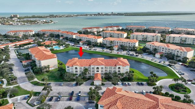 $479,700 | 1 Harbour Isle Drive East, Unit PH02 | Harbour Isle at Hutchinson Island