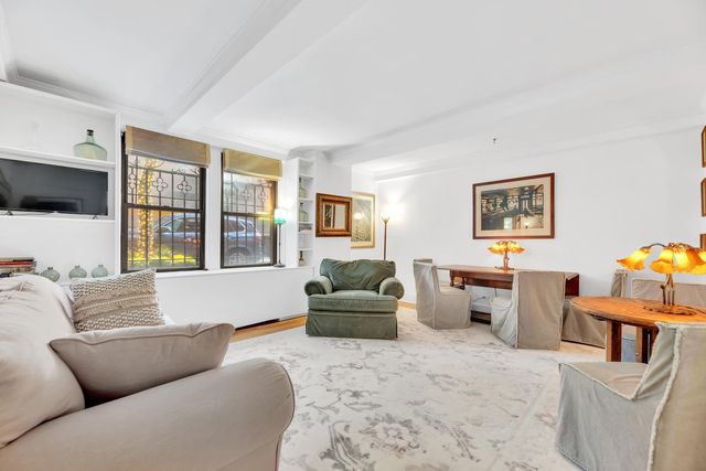 $4,850 | 220 East 73rd Street, Unit 1DD | Lenox Hill