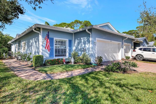 $299,900 | 665 Northeast Bent Paddle Lane | St. Lucie North