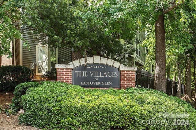 $1,500 | 2518 Cranbrook Lane, Unit 12 | The Villages of Eastover Glen Condominiums