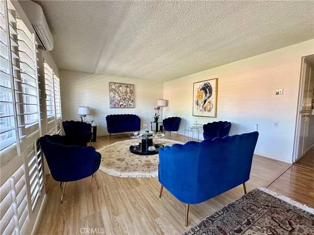 $357,770 | 2117 Via Puerta, Unit B | Laguna Woods