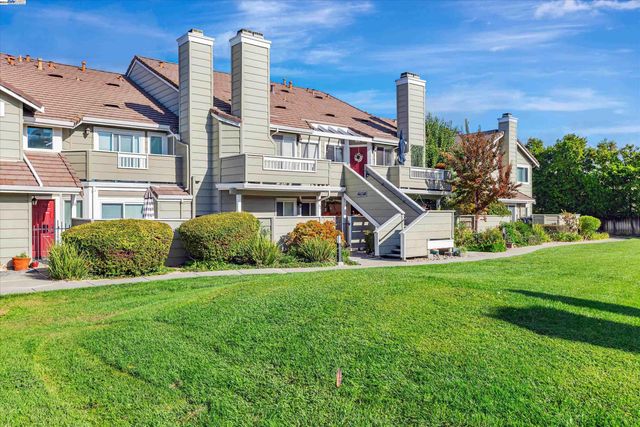 $699,990 | 30 Cherryton Lane | San Jose