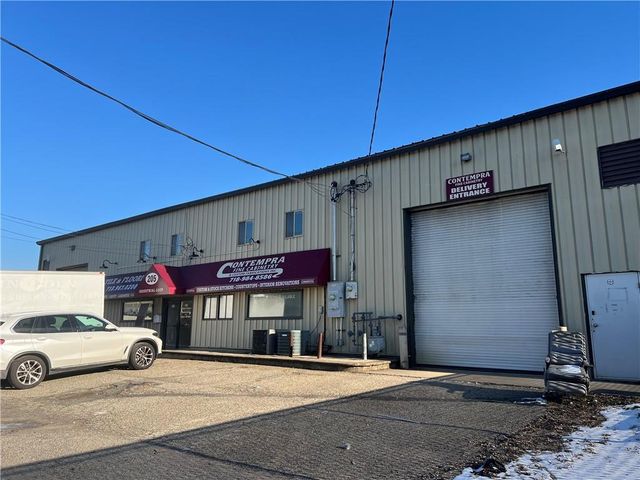 $10,000 | 205 Industrial Loop | Charleston