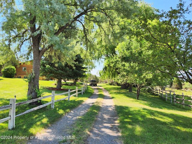 $1,425,000 | 7297 County Road 233 | North Silt