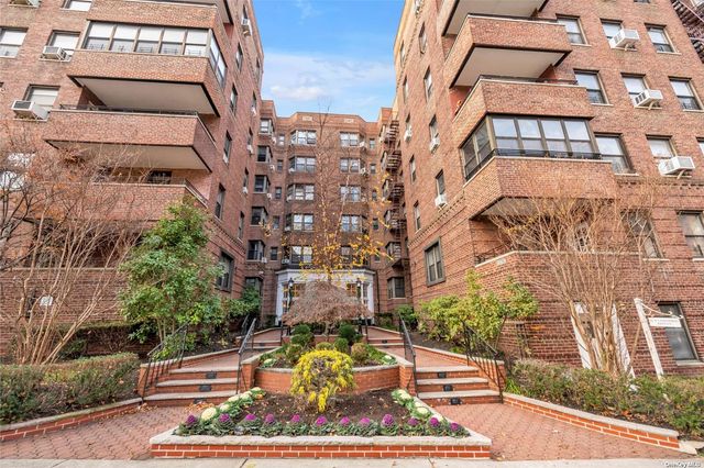 $419,000 | 69-40 Yellowstone Boulevard, Unit 407 | Rego Park