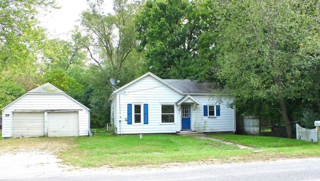 $69,900 | 11038 Hawthorn Road | Center Township - Marshall County