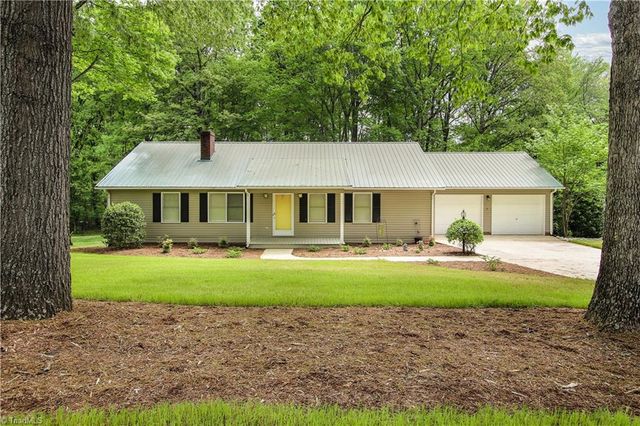 $310,000 | 2003 Harvell Street | Asheboro