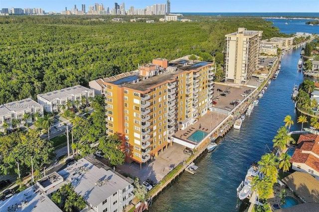 $275,000 | 2450 Northeast 135th Street, Unit 805 | Waterside Towers