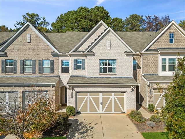 $565,000 | 1435 Hampton Oaks Drive | Bridgehampton