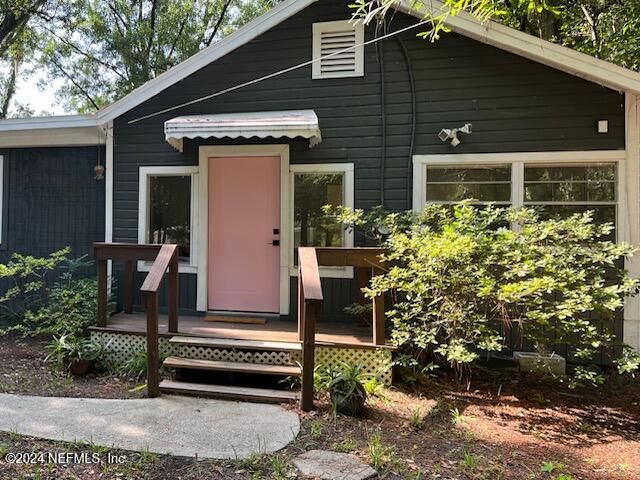 $259,900 | 5256 Alpha Avenue | Seminole Gardens