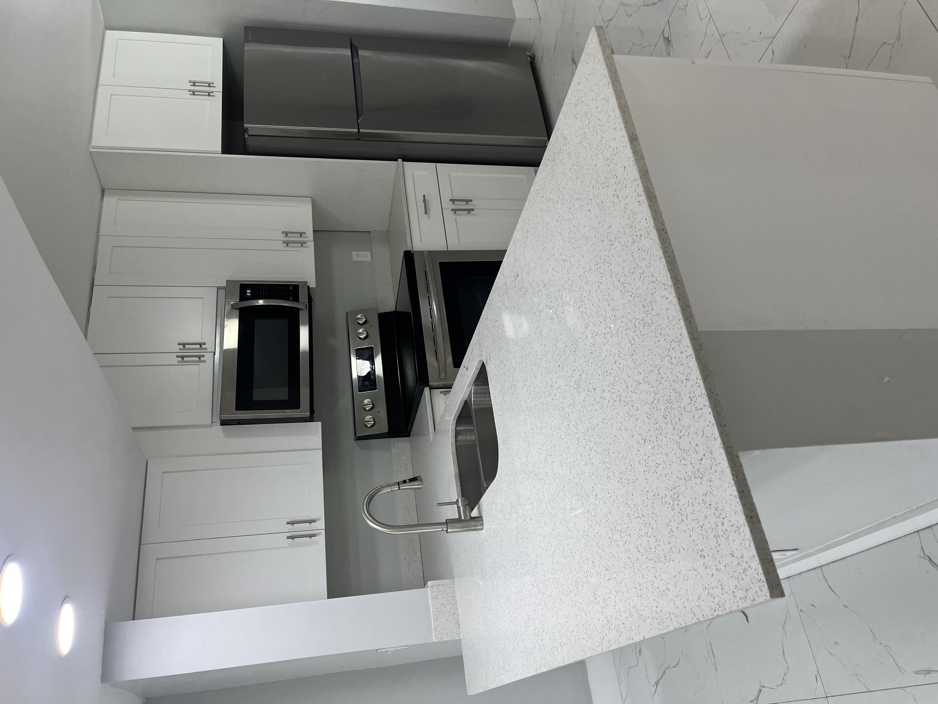 Quartz counter tops