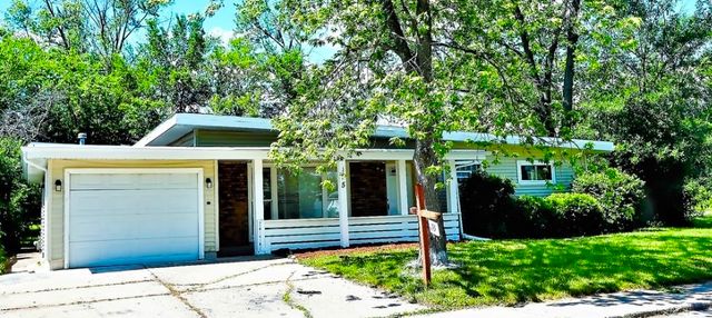 $2,450 | 155 Algonquin Street | Park Forest