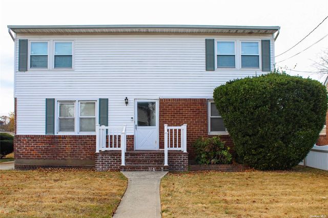 $659,000 | 67 Lawrence Street | Uniondale