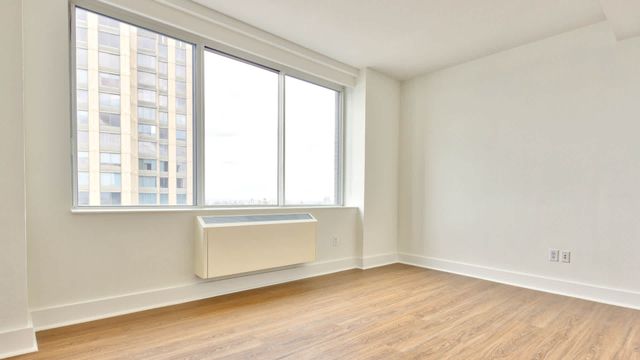 $4,587 | 180 Riverside Boulevard, Unit 16T | Upper West Side