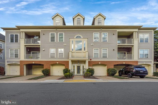 $485,000 | 11302 Westbrook Mill Lane, Unit 202 | Westbrook Court