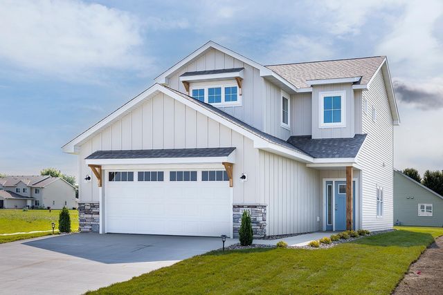 $369,900 | 1515 Ranger Drive North | Glencoe