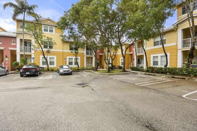 $357,000 | 2009 Shoma Drive | Royal Palm Beach