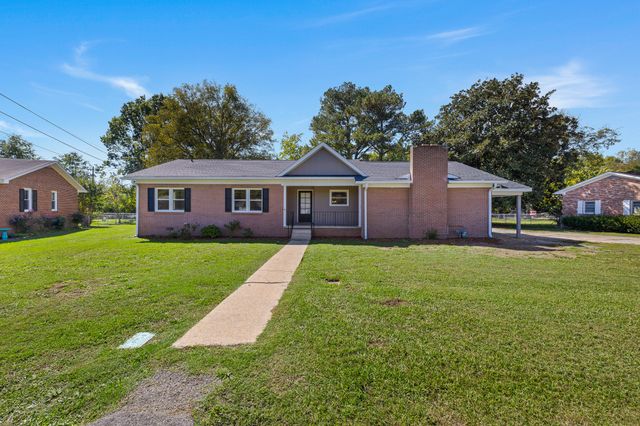 $346,500 | 1010 Bagley Drive | Fayetteville