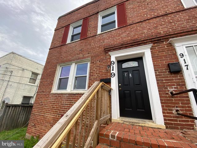 $1,700 | 919 47th Street Northeast, Unit 2 | Deanwood