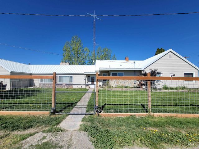 $459,000 | 623 East 3700 North