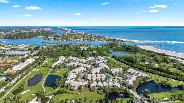 $739,000 | 3905 Fairway Drive North, Unit 3905 | Jupiter