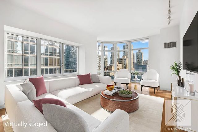 $11,300 | 555 West 59th Street, Unit 17B | Upper West Side