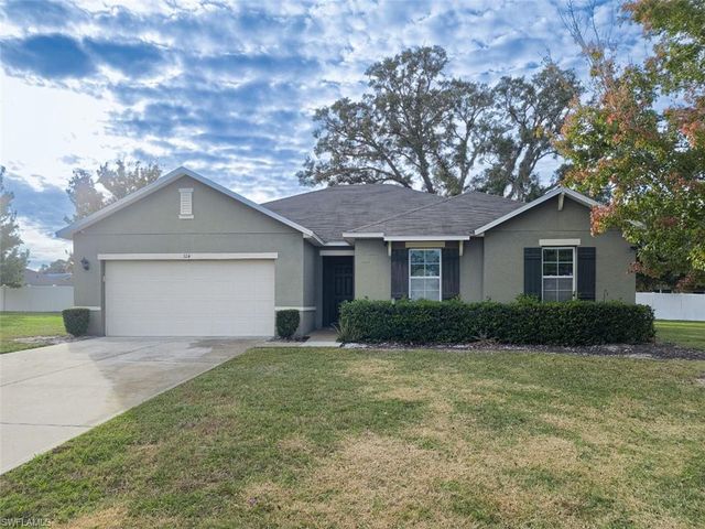 $2,200 | 324 Sunny Field Court | Eustis