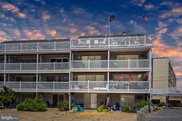 $869,900 | 6709 Atlantic Avenue, Unit 9 | Ocean City