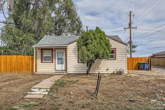 $349,900 | 2691 West 1st Avenue | Valverde