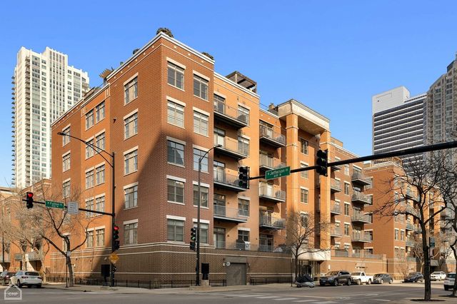 $619,000 | 560 West Fulton Street, Unit 306 | West Loop