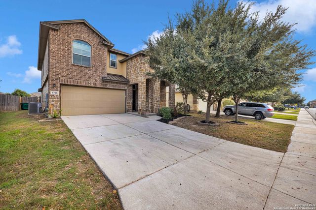 $354,900 | 8728 Emerald Sky Drive | San Antonio