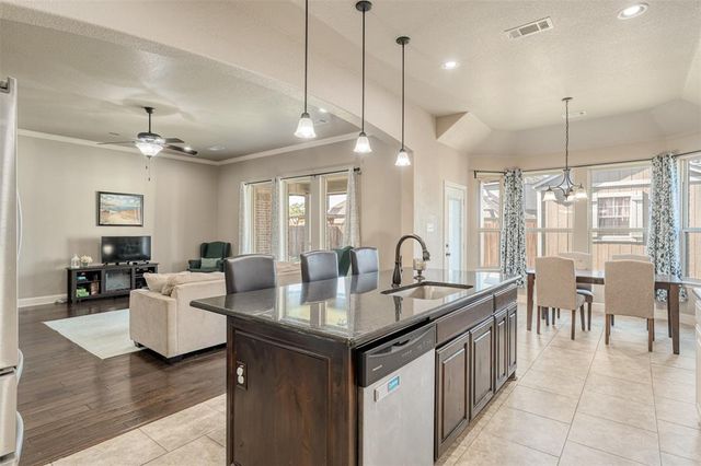 $424,000 | 1772 Laramie Lane | Burleson