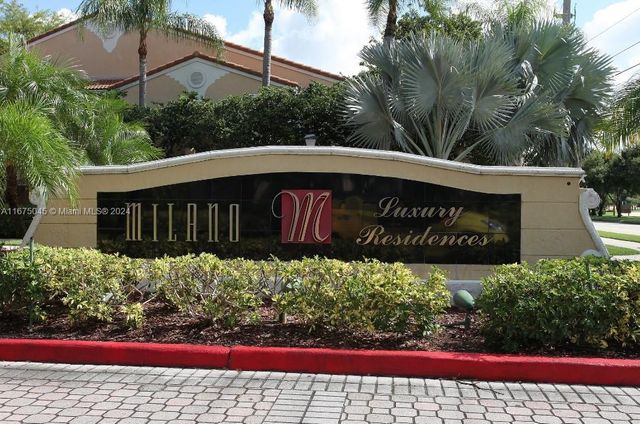 $185,000 | 1743 Village Boulevard, Unit 104 | The Villages of Palm Beach Lakes