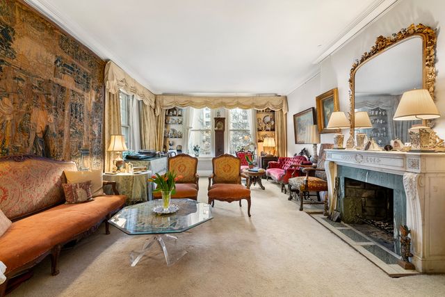 $4,050,000 | 1060 5th Avenue, Unit 3C | Upper East Side