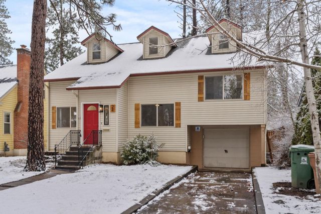 $519,900 | 24 East 34th Avenue | Comstock