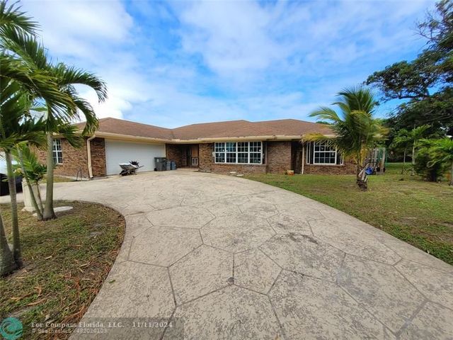 $600,000 | 2365 Carambola Road