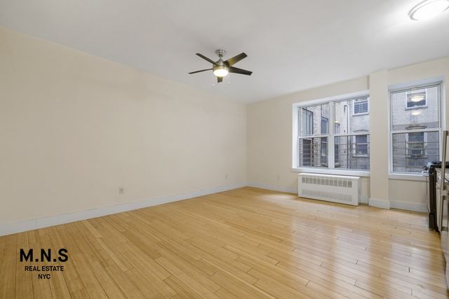 $3,150 | 1521 Brightwater Avenue, Unit 4A | Brighton Beach