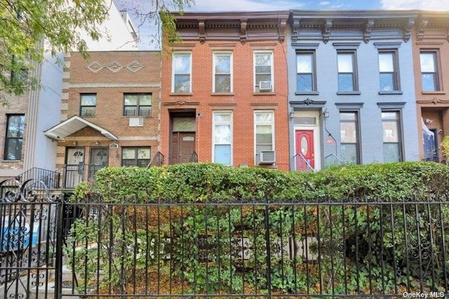 $1,599,000 | 964 Gates Avenue | Bedford-Stuyvesant