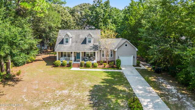 $515,000 | 5213 Shadow Branch Lane | Millbrook-Masonboro Loop