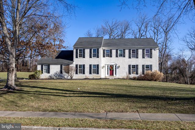 $730,000 | 803 Robert Dean Drive | Uwchlan Township - Chester County