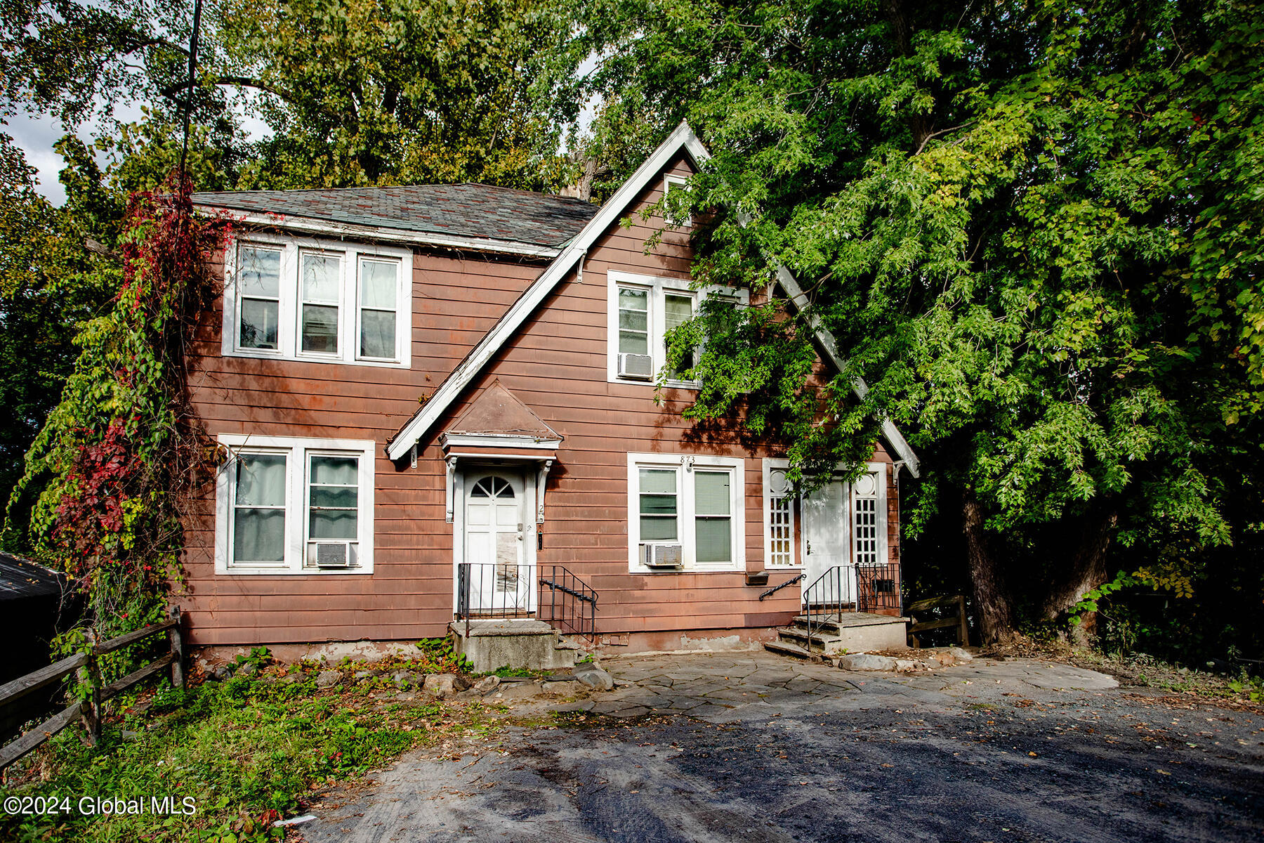 873 Western Ave - Guilderland-4