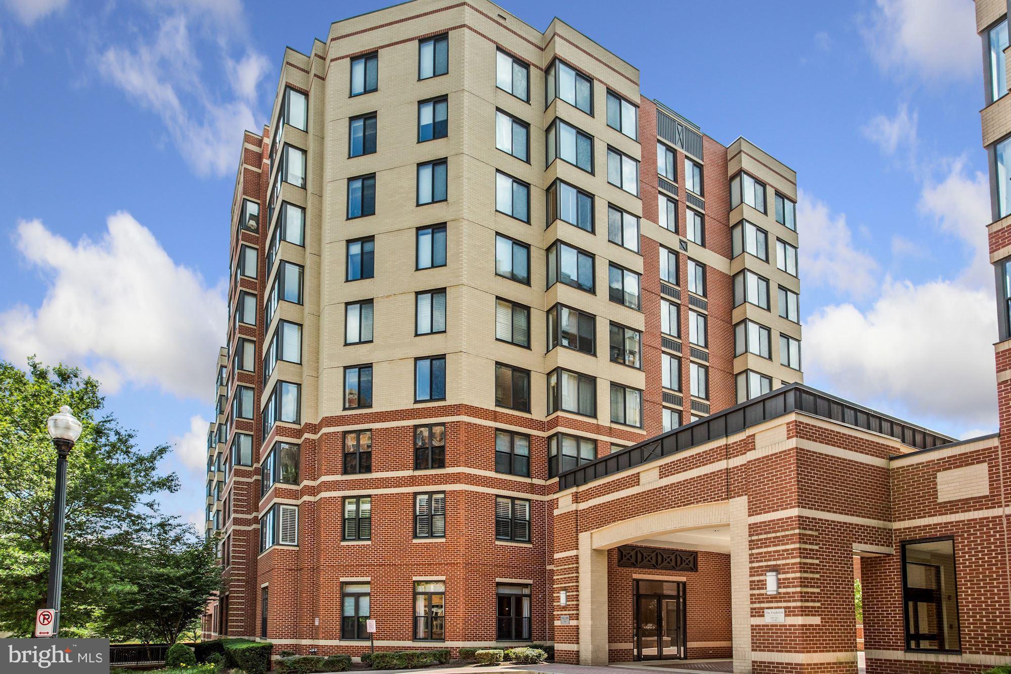 2220 Fairfax Drive, Unit 211, Arlington, VA 22201 | Compass